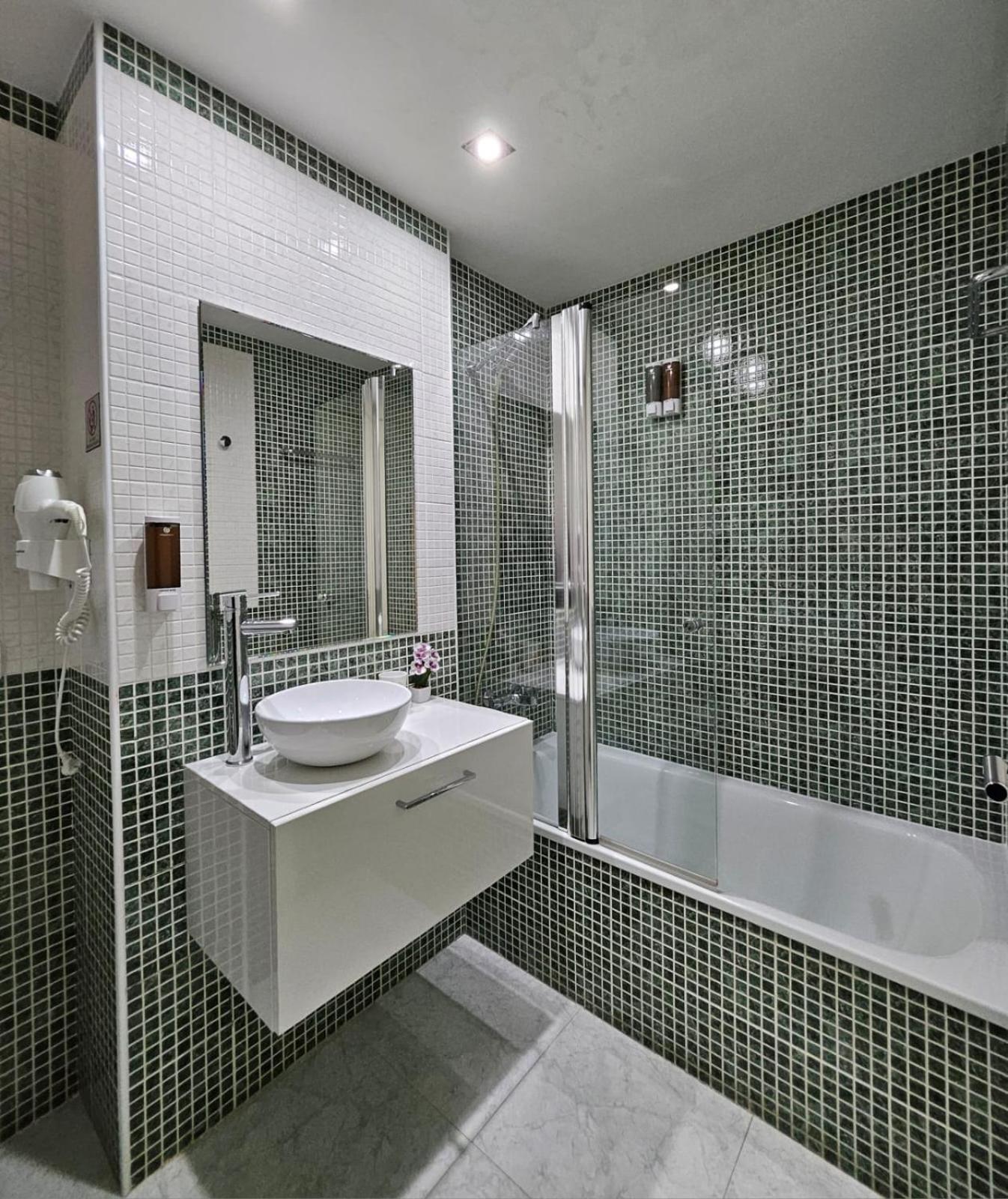 Apartamento Vilallonga Figueres  Exterior foto